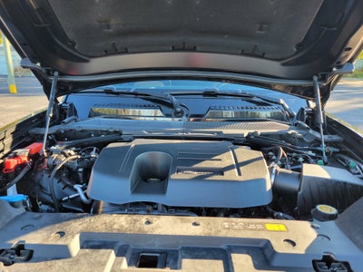 2023 Land Rover Defender 130 X-Dynamic SE