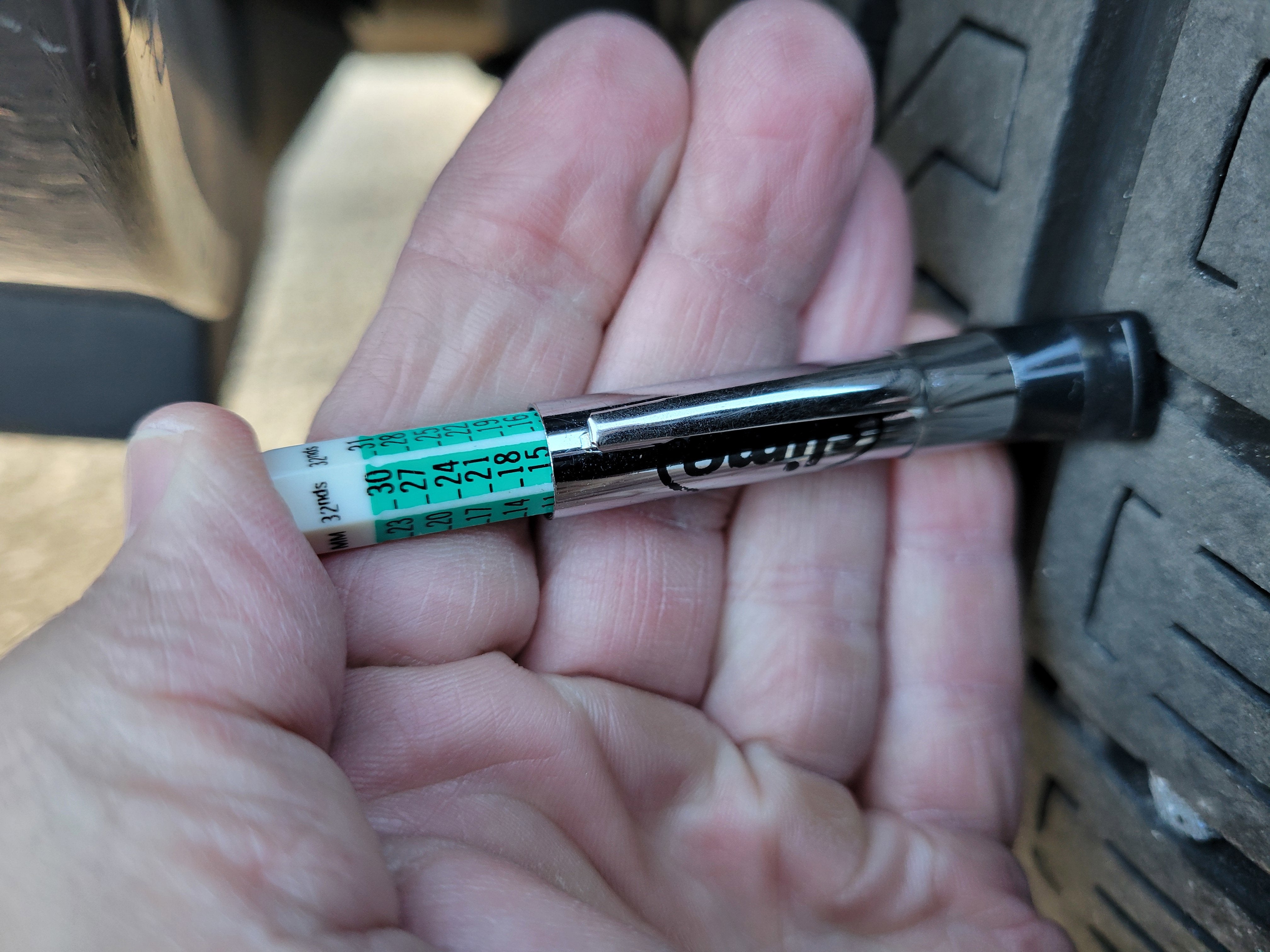 2023 Land Rover Defender 130 X-Dynamic SE